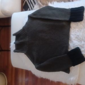 John +Jenn cropped sweater